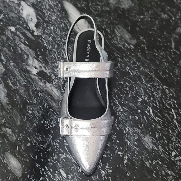 BRAND NEW MADDEN GIRL ELEGANT POINTED TOE SLINGBACK SANDAL G1 - Picture 4 of 15
